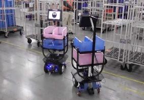 Picking solution robot that Nippon Express aims to put to practical use